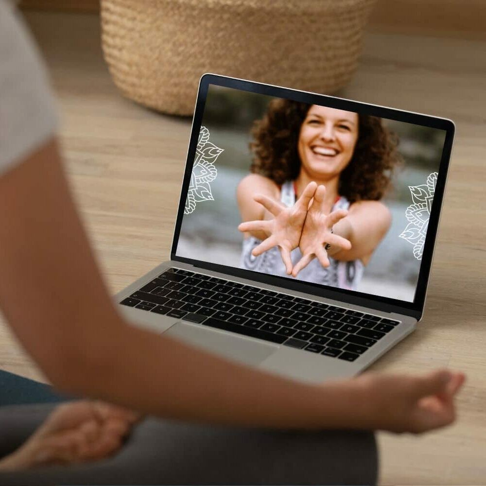 Sarah Fichtinger Online Yoga Abo aus Pöchlarn